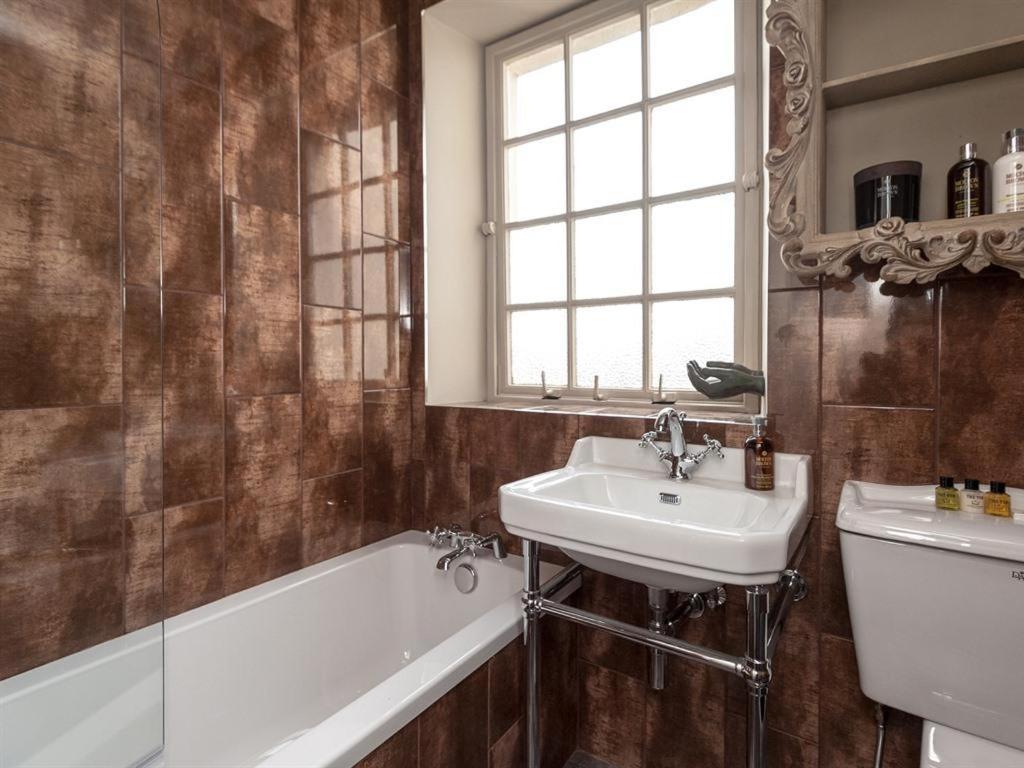 Canongate Luxury Homestay Édimbourg Extérieur photo